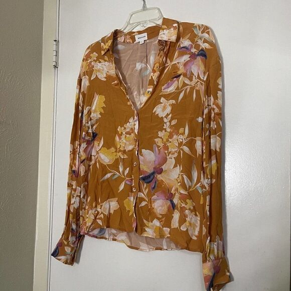 Revolve Song of Style Blouse Mari floral button down yellow blouse size small - Picture 6 of 8